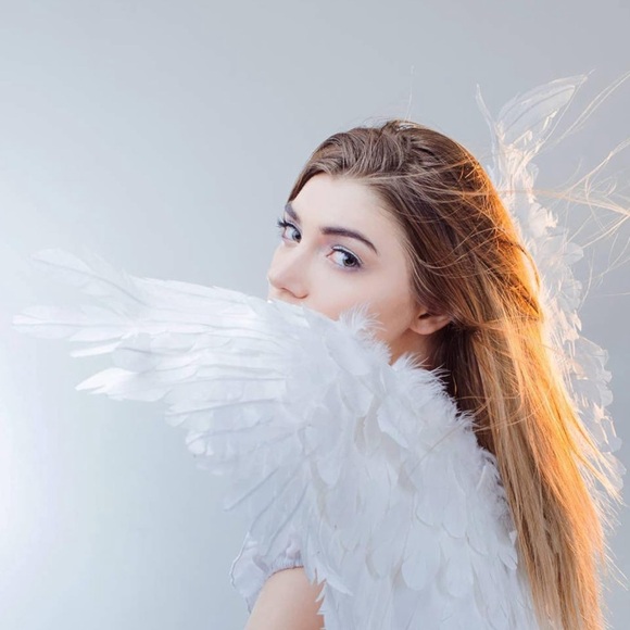 Kids White Feather Angel Wings, Angel Cosplay Party Wings Halloween Christmas - Picture 2 of 5